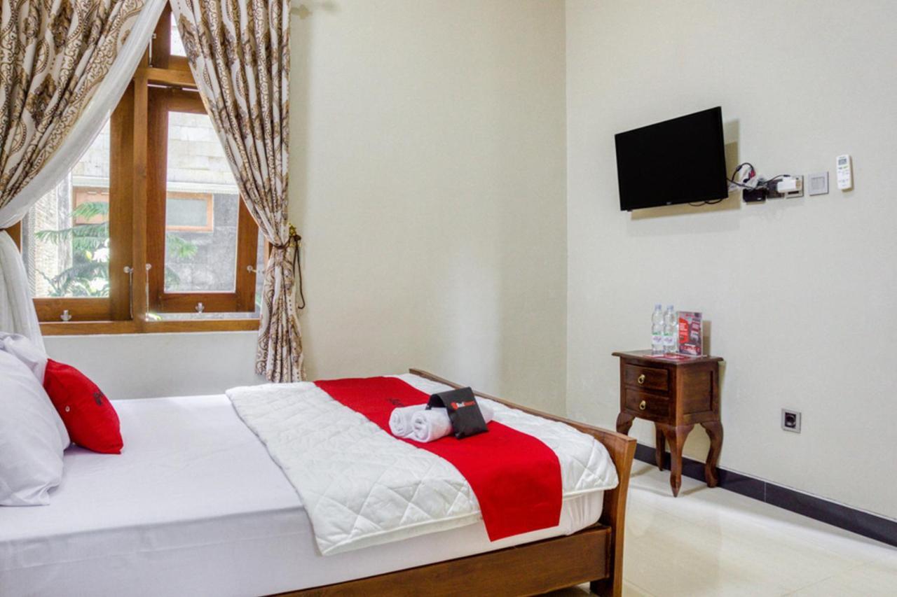 Guest house Reddoorz @ Jakal Atas Km 10 Gadingan